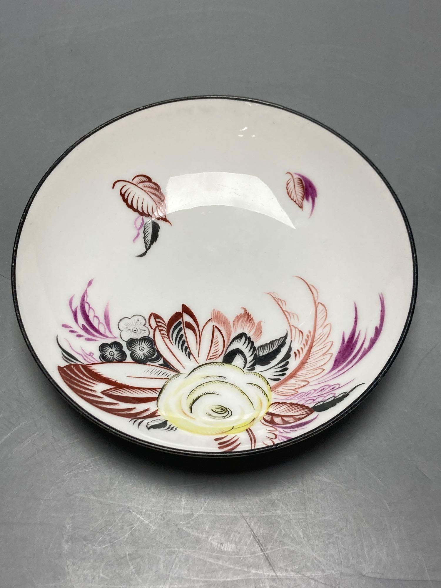 A pair of Soviet Union porcelain dishes dated 1922, 13.5cm